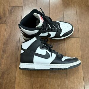 Nike Panda Dunks- 9W